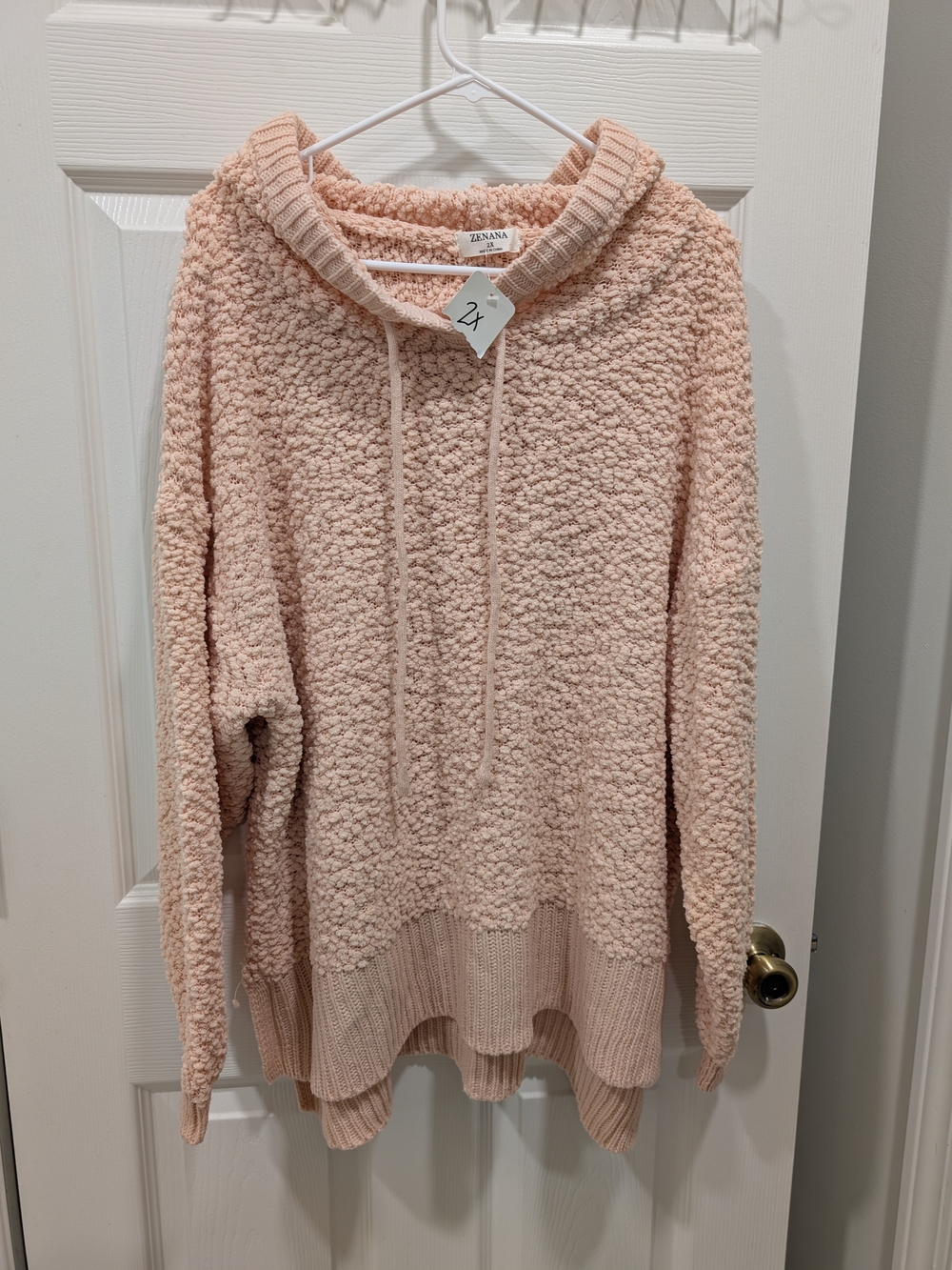 NWT Zenana Popcorn Textured Hoodie Sweater - Peach 🍑